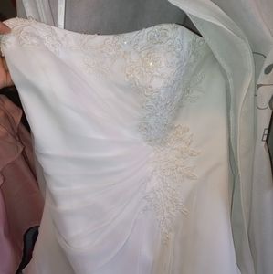 Wedding dress